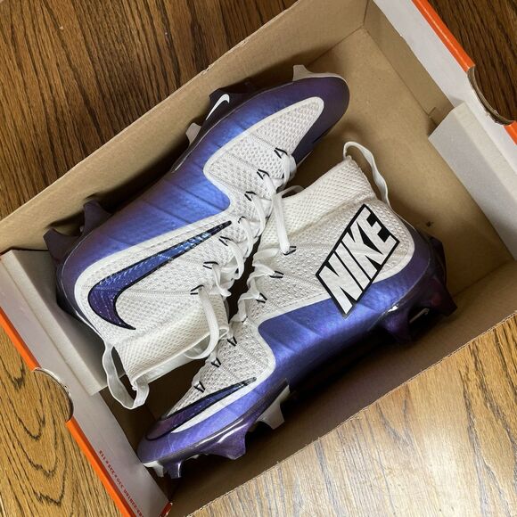 Nike Men\'s 8 Vapor Edge 360 UT White Purple Football Cleats Black NEW main image 4